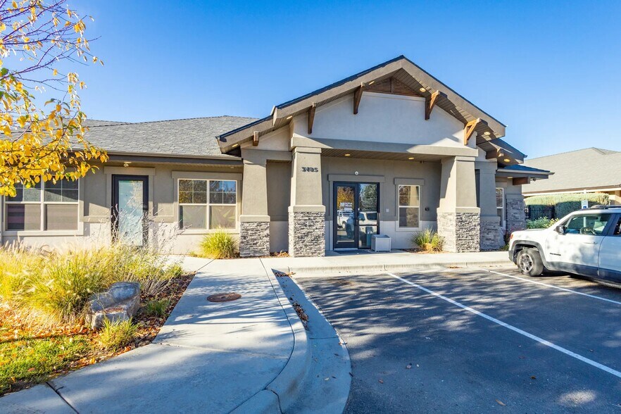 More Photos Of 3405 W Bavaria St, Eagle Office For Lease