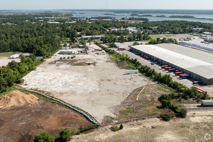 More Photos Of 800 Sunnyvale Dr, Wilmington Land For Lease