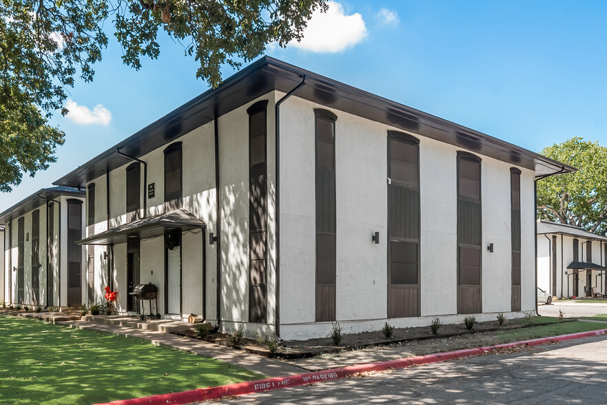 Primary Photo Of 313 Rolston Rd, Irving Apartments For Sale