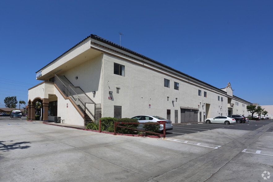 More Photos Of 1155 W Central Ave, Santa Ana Medical For Lease