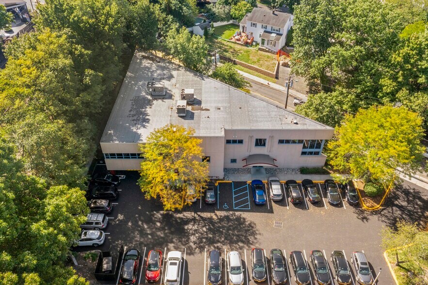 More Photos Of 265 Ackerman Ave, Ridgewood Medical For Lease