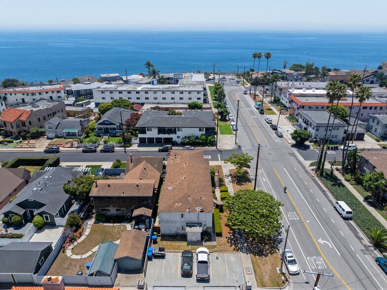 More Photos Of 3922 S Pacific Ave, San Pedro Apartments For Sale