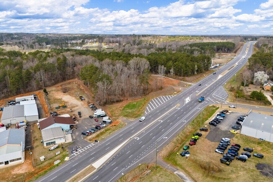 More Photos Of 7216 Hiram Douglasville Hwy, Douglasville Freestanding For Sale