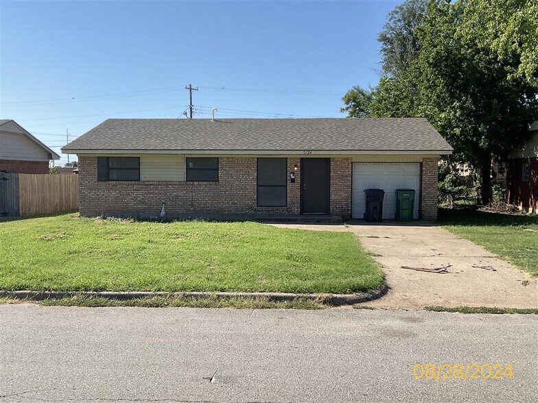 More Photos Of , Oklahoma City Specialty For Sale