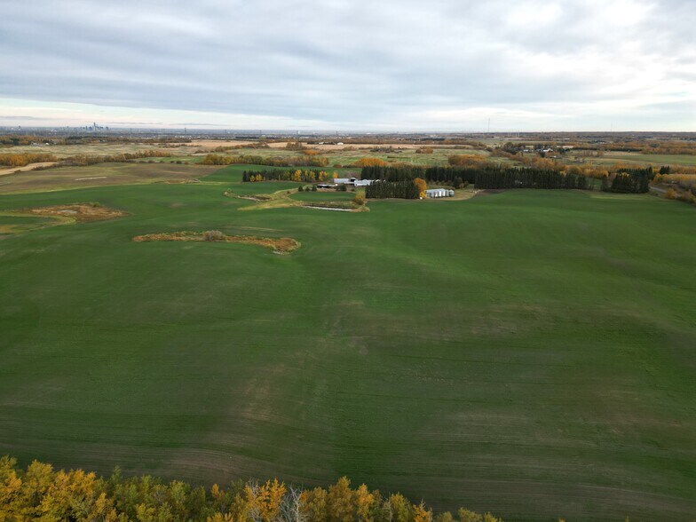 More Photos Of 2010 Meridian St, Sherwood Park Land For Sale