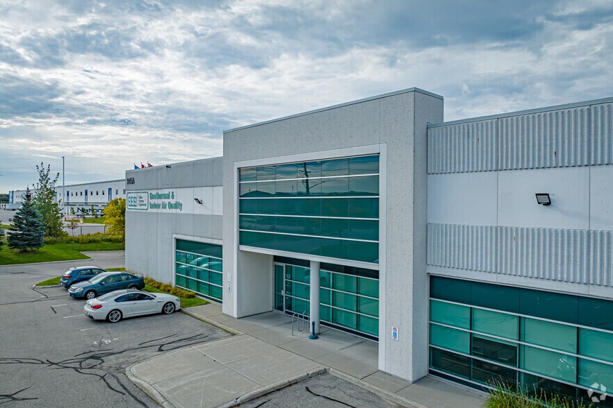 More Photos Of 935A Southgate Dr, Guelph Unknown For Lease