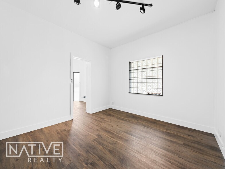 More Photos Of 1100 NE 5th Ter, Fort Lauderdale Storefront Retail Office For Lease