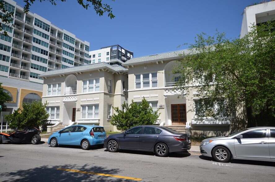More Photos Of 401-411 NE 22nd St, Miami Apartments For Sale
