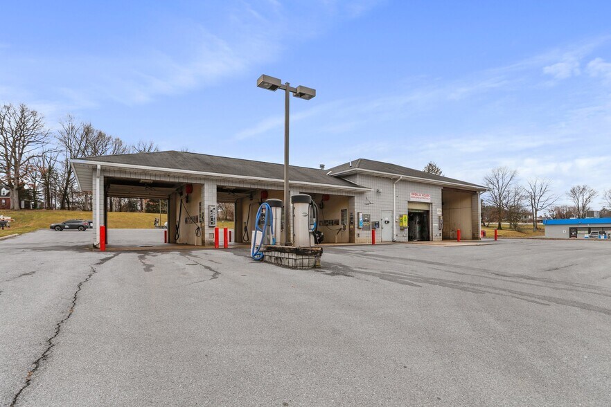 More Photos Of 1424 Doron Dr, Chambersburg Carwash For Sale