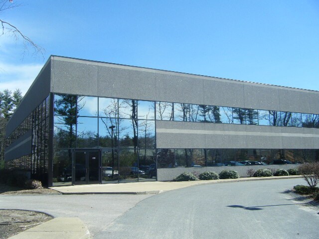 More Photos Of 475 Paramount Dr, Raynham Research And Development For Sale