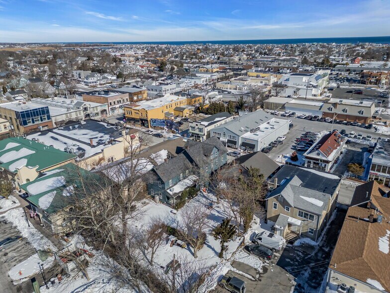 More Photos Of 517 517-521 Bay Ave, Point Pleasant Beach Storefront Retail Residential For Sale