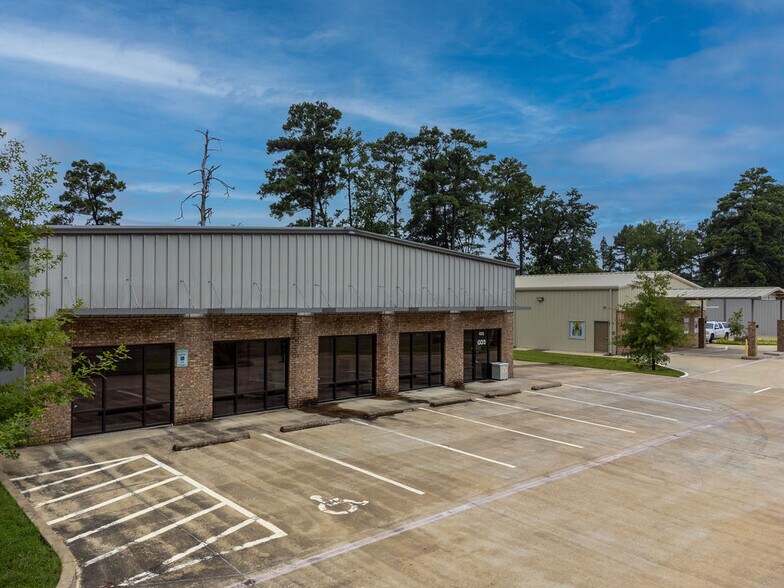 More Photos Of 405 Enterprise St, Longview Warehouse For Sale
