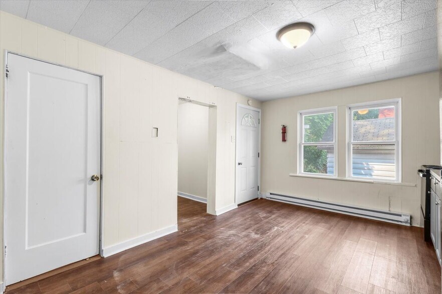 More Photos Of 277 E Spring St, Nanticoke Multifamily For Sale