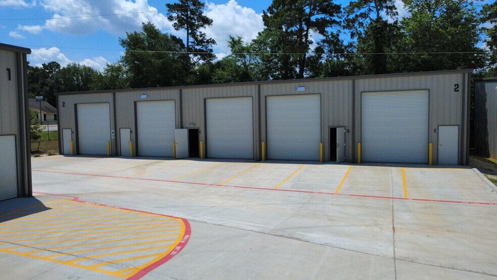 More Photos Of 200 Porter Rd, Conroe Unknown For Lease