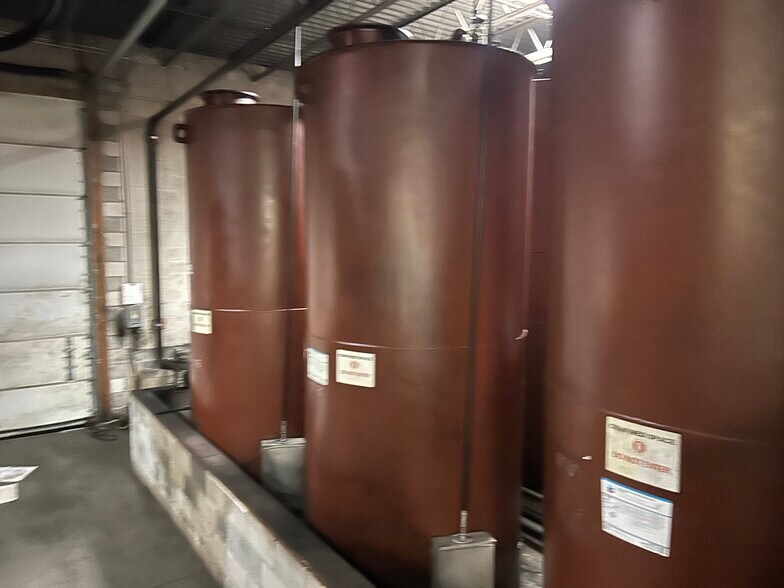 More Photos Of 800 Mountain Home Road Rd, Sinking Spring Warehouse For Lease