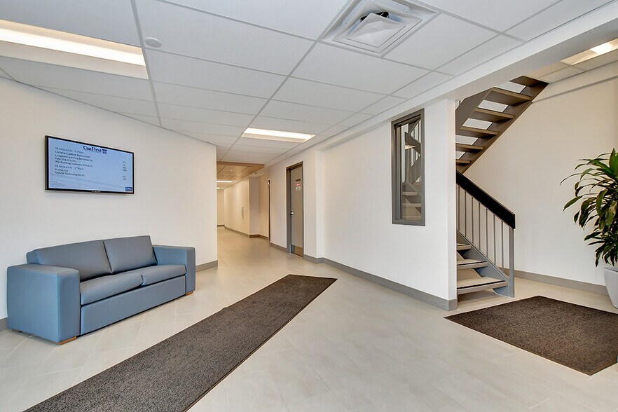 More Photos Of 38 Antares Dr, Ottawa Light Distribution For Lease