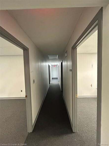 More Photos Of 26032 5 Mile Rd, Redford Township Freestanding For Sale