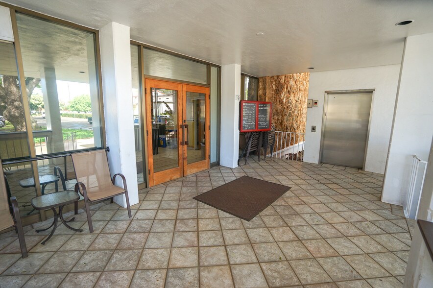 More Photos Of 2970 Kele St, Lihue Office For Lease