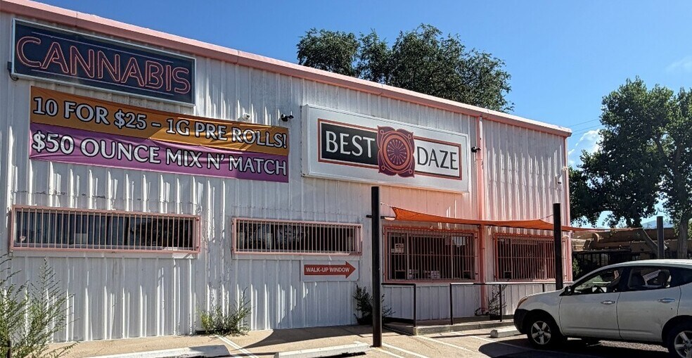 More Photos Of 820 Mercer St, Santa Fe Light Distribution For Sale