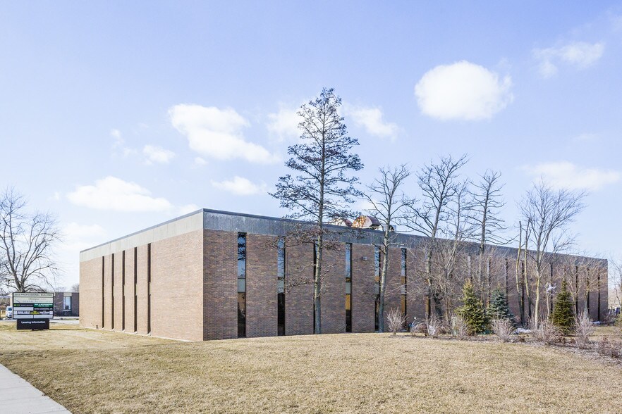 More Photos Of 2555 Lincoln Hwy, Olympia Fields Medical For Lease