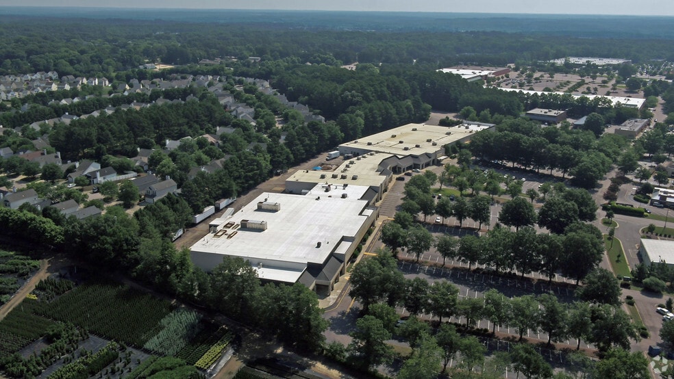 More Photos Of 3911-3943 New Bern Ave, Raleigh Freestanding For Sale