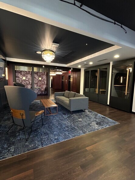 More Photos Of 159 4th Ave N, Nashville Office For Lease