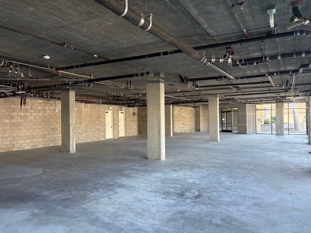 More Photos Of 414-424 Main St, Huntington Beach Apartments For Lease