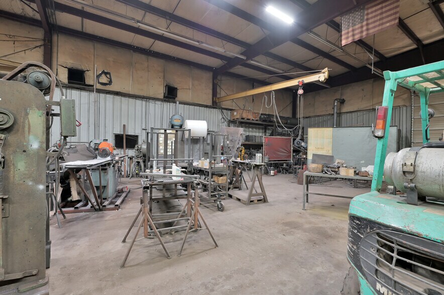 More Photos Of 480 Bowling rd, Pointblank Manufacturing For Sale