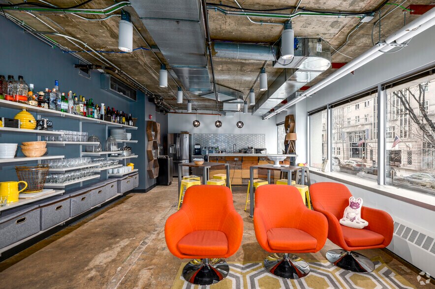 More Photos Of 1101 14th St NW, Washington Office For Lease