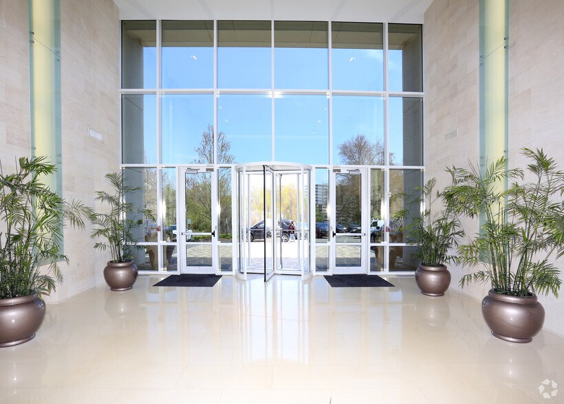 More Photos Of 6 Research Dr, Shelton Office For Lease
