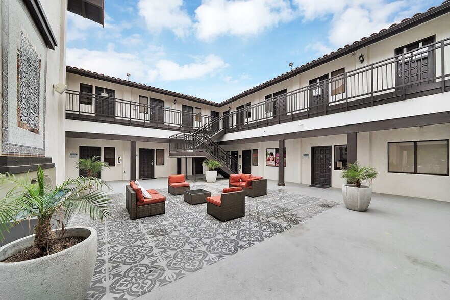 More Photos Of 24953 Paseo De Valencia, Laguna Hills Medical For Lease