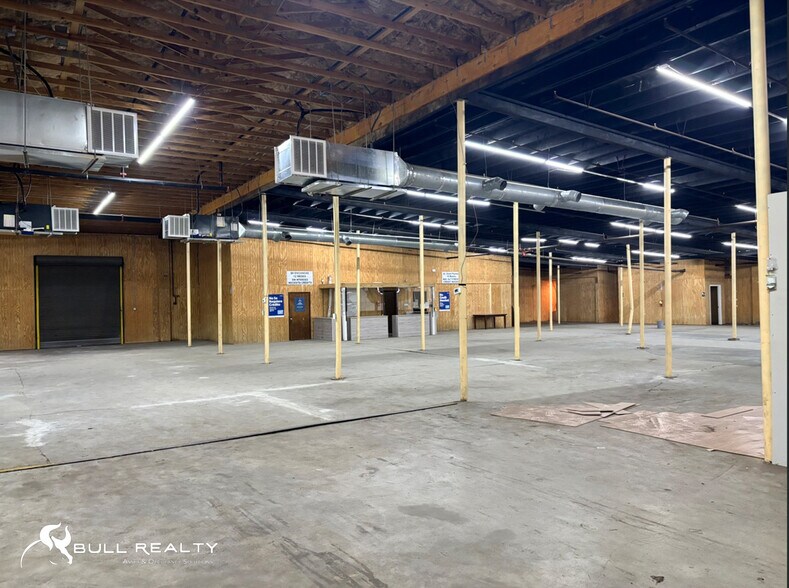 More Photos Of 406 Fourth Ave, Dalton Manufacturing For Sale