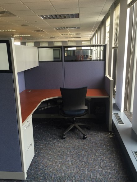 More Photos Of 11 Stanwix St, Pittsburgh Office For Lease