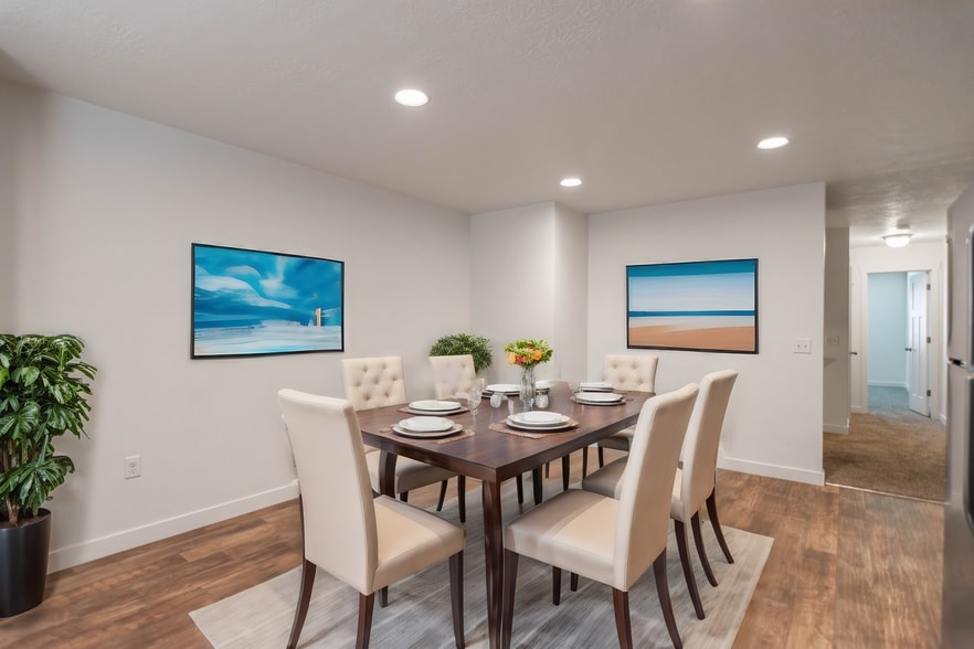 More Photos Of 14849 S Diorite Ct, Herriman Apartments For Sale