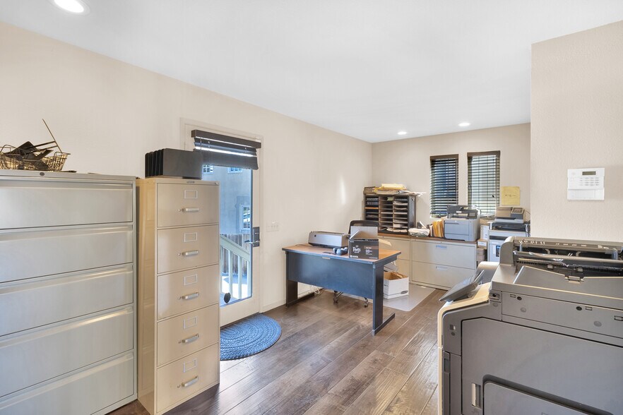 More Photos Of 270 El Dorado St, Monterey Medical For Lease