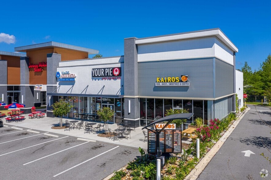 More Photos Of 13423 Beach Blvd, Jacksonville General Retail For Lease