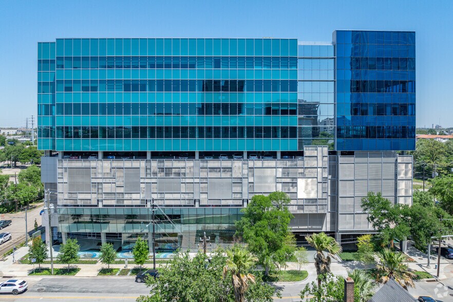 More Photos Of 5115 Fannin St, Houston Medical For Lease