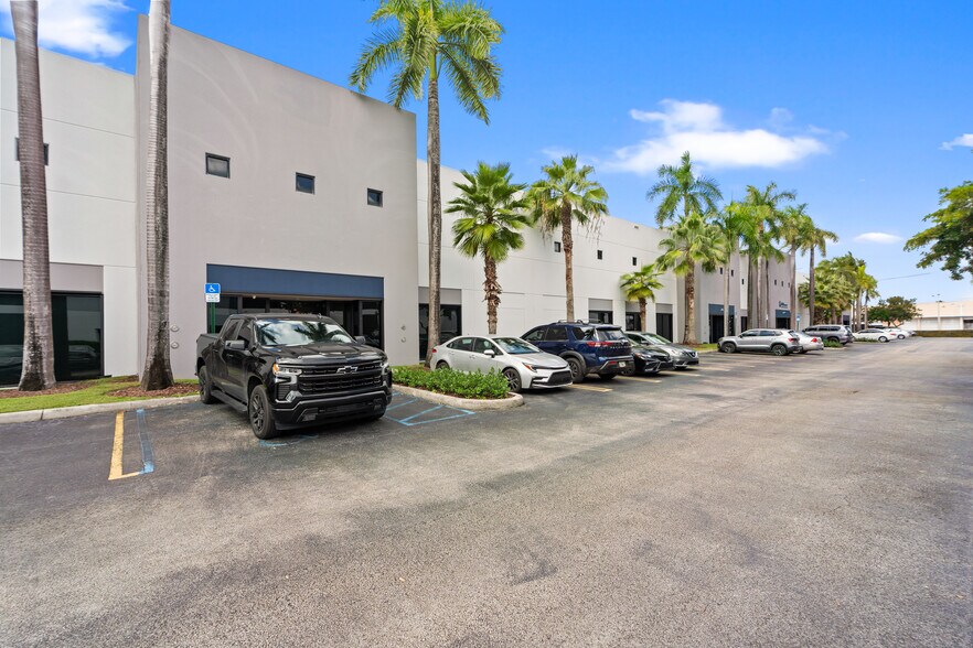 Primary Photo Of 8305 NW 27th St, Doral Distribution For Lease