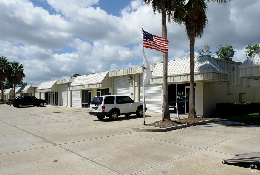More Photos Of 933 Beville Rd, Daytona Beach Unknown For Lease