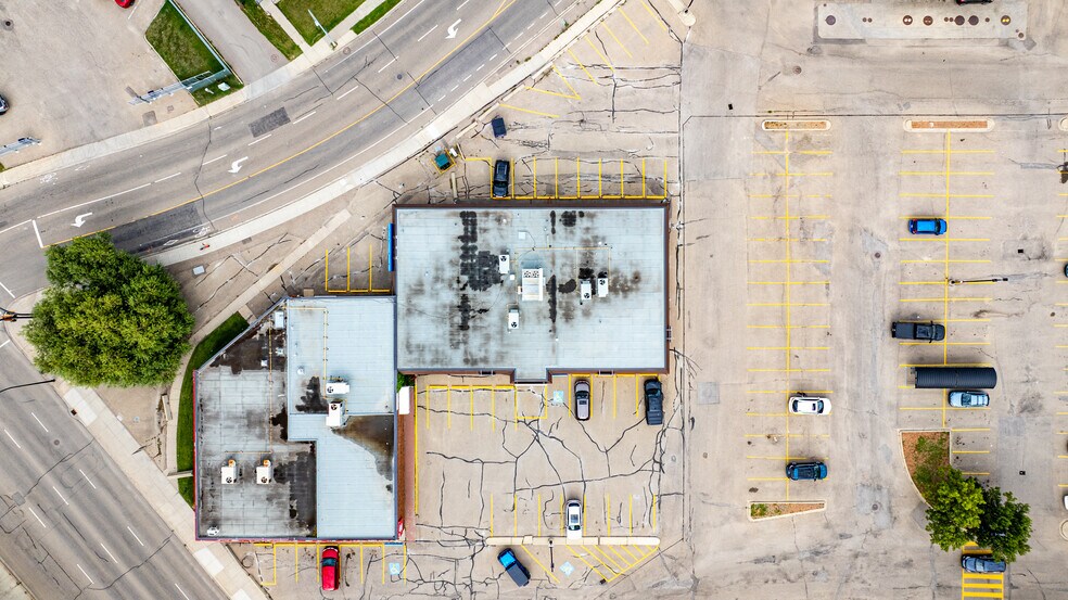 More Photos Of 4419 50 Ave, Red Deer Storefront Retail Office For Lease