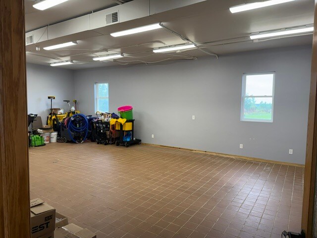 More Photos Of 134 26th St NW, Owatonna Office For Lease