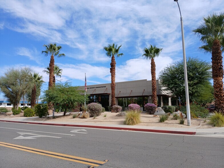 More Photos Of 4201 E Ramon Rd, Palm Springs Office For Sale
