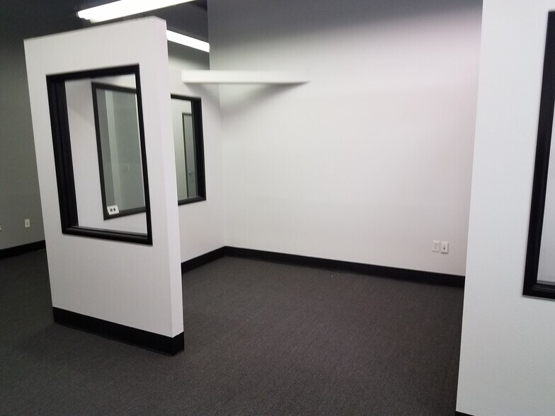 More Photos Of 10251 Trademark St, Rancho Cucamonga Office For Lease