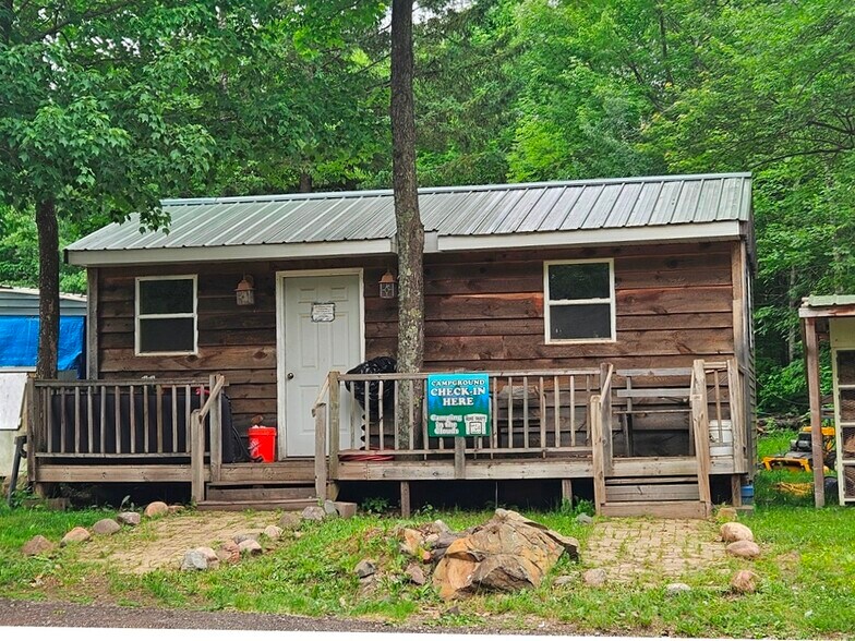 More Photos Of 4080 US Highway 2, Florence Trailer Camper Park For Sale