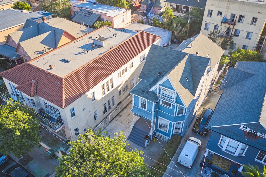 More Photos Of 1840 W 11th Pl, Los Angeles Apartments For Sale