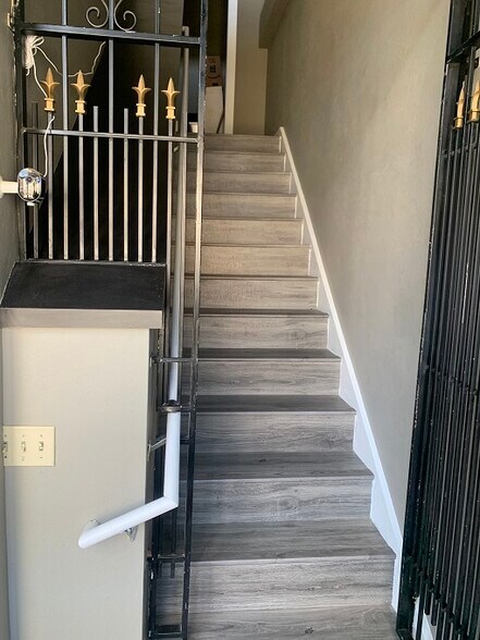 More Photos Of 731 Bryant St, San Francisco Light Distribution For Lease