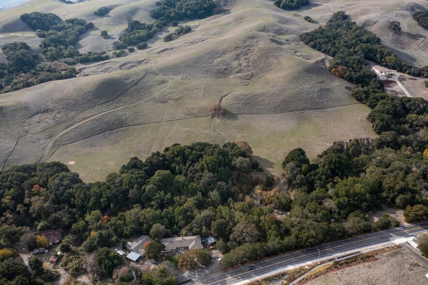 More Photos Of 18895 Bollinger Canyon Rd, San Ramon Land For Sale
