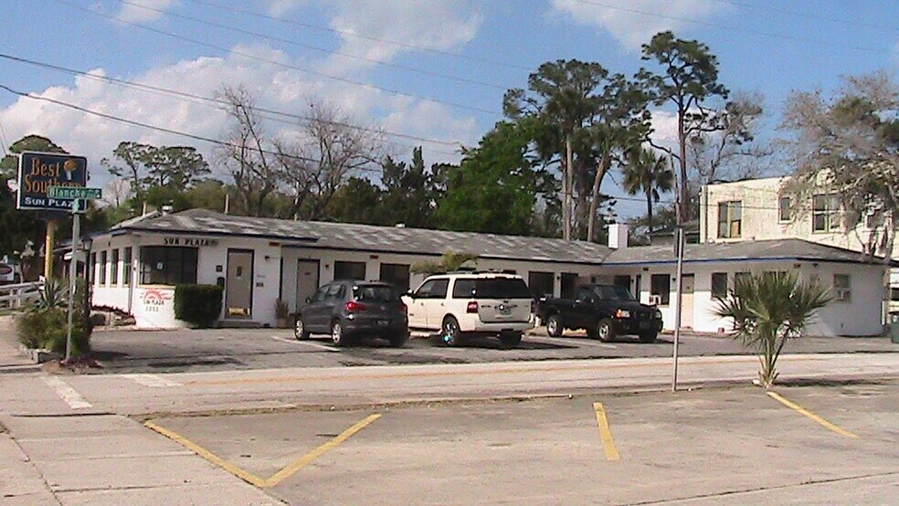 More Photos Of 1011 S Ridgewood Ave, Daytona Beach Hospitality For Sale