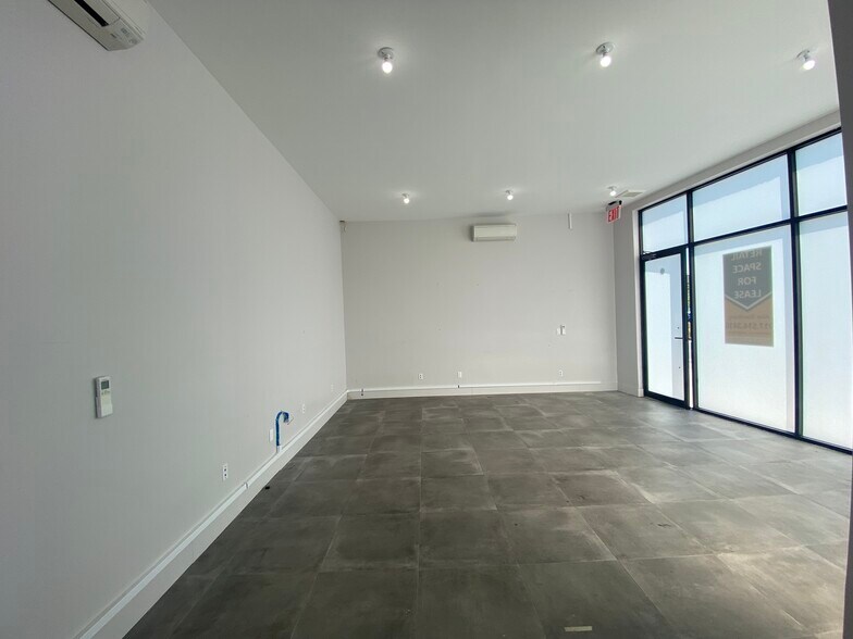 More Photos Of 253 McGuinness Blvd, Brooklyn General Retail For Lease