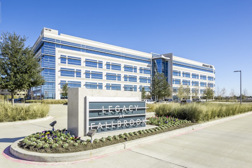 More Photos Of 10720 W Sam Houston Pky N, Houston Office For Lease